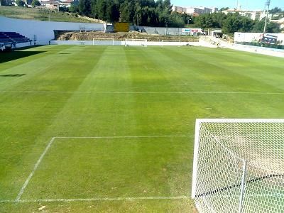 azeméis.net - FUTEBOL  A UD Oliveirense empatou hoje (0-0) contra o Paços  de Ferreira, no Estádio Carlos Osório, em jogo a contar para a jornada 10  da Liga 2. A equipa