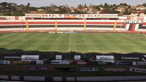 Estádio do Santa Cruz Futebol Clube - BH 