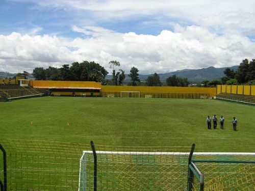 File:Estadio Ciudad de San Miguel.jpg - Wikimedia Commons